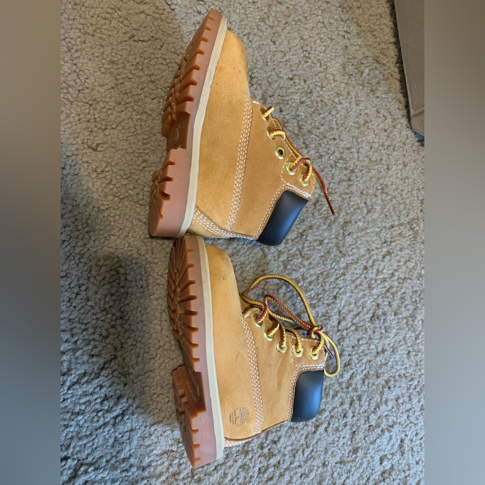 Timberland toddler boots size 5